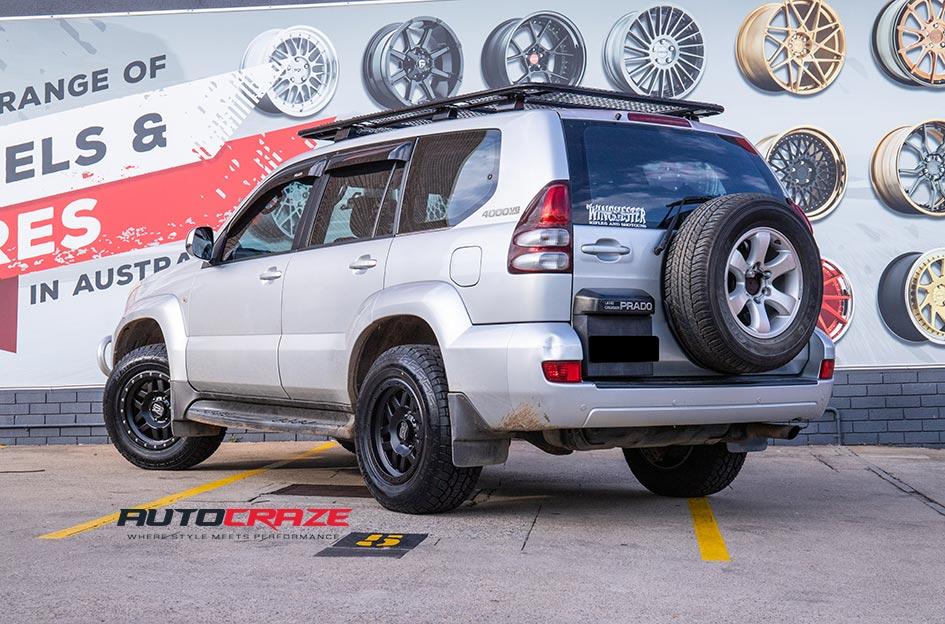 TOYOTA-PRADO-MACHETE-XD-SATIN-BLACK